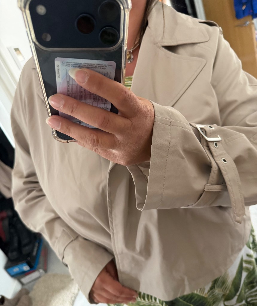 PLT Viral beige cropped trench coat