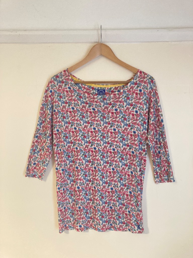 Joules ditsy florals print jersey top Size 10