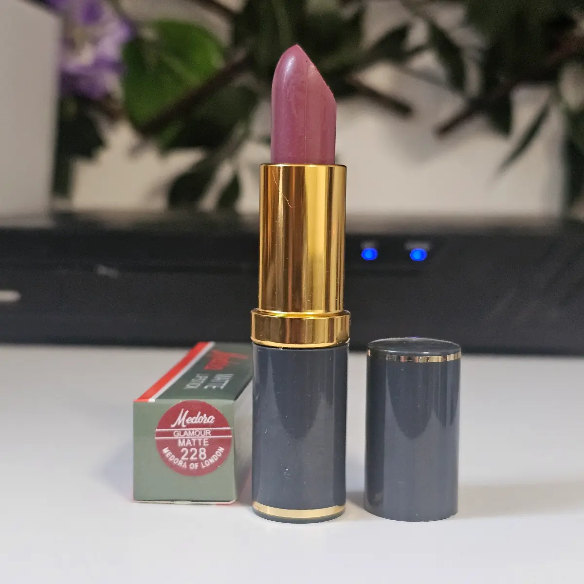 Medora Matte Lipstick shade 228