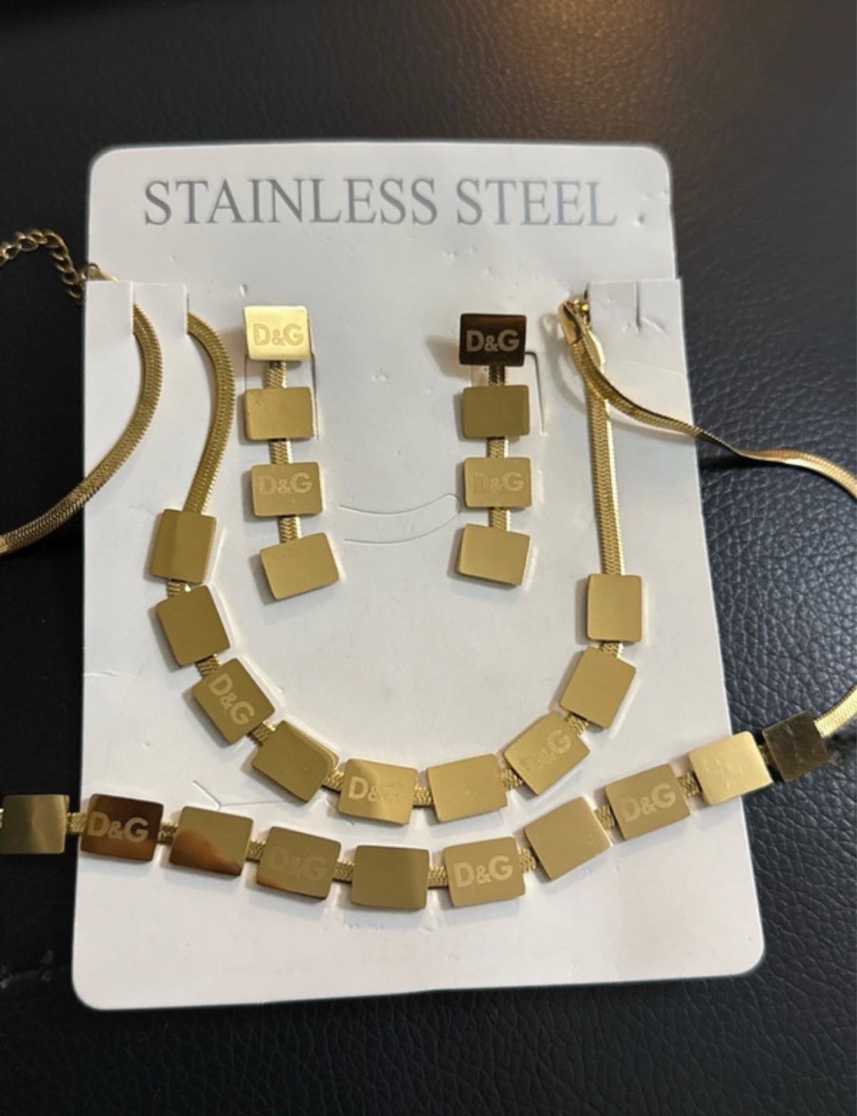 Elegant and luxury 4PCS stainless Steel Jwellery Set