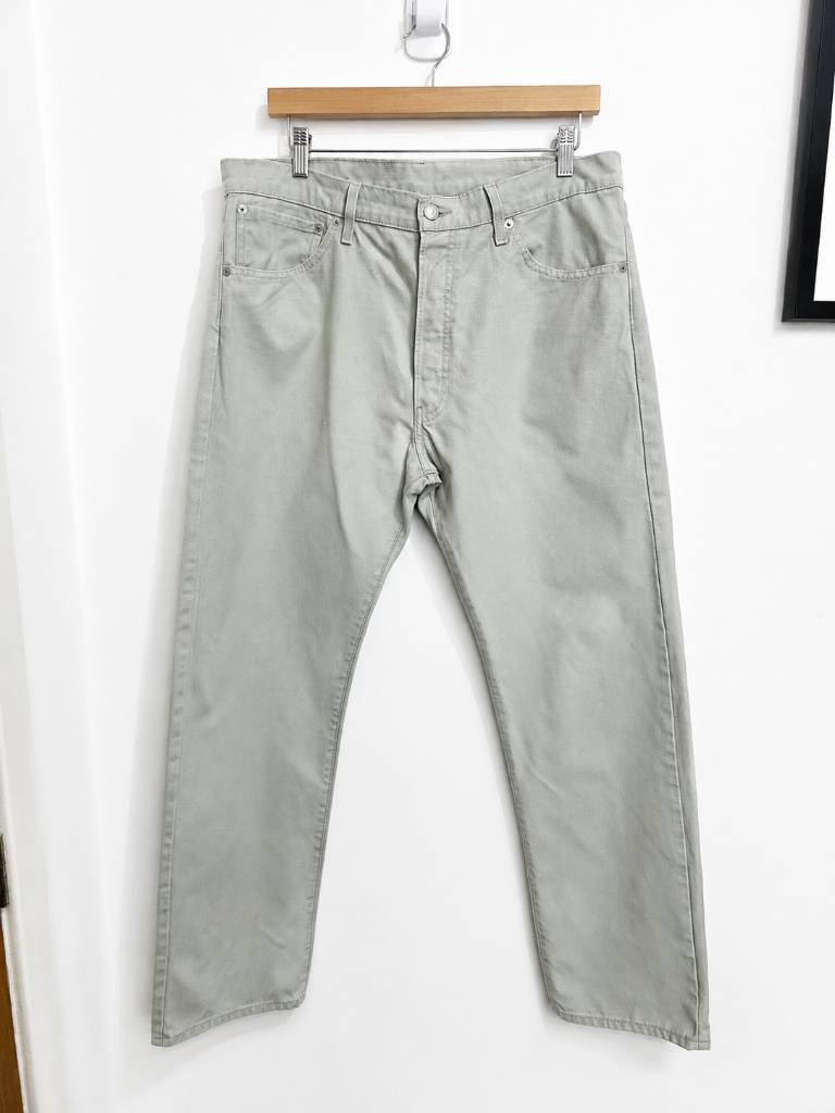 Levi's 551 Jeans W36 L32 Light Grey Straight Leg Button Fly Summer Denim Men's