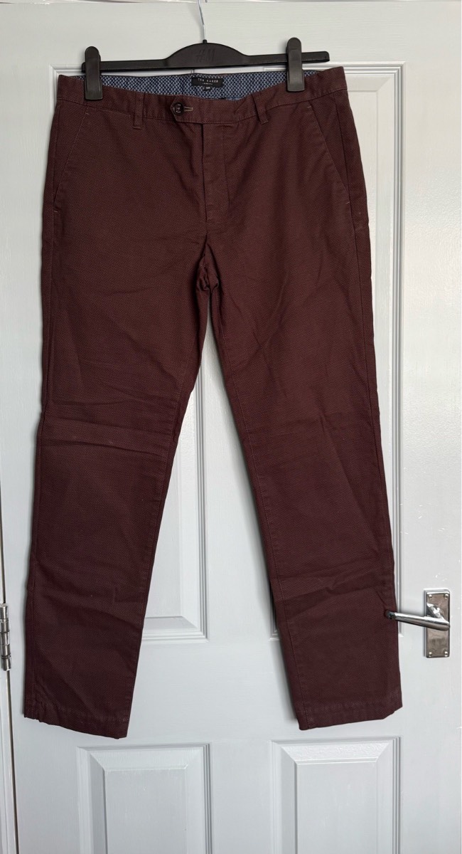 Men’s Ted Baker Burgundy Trousers Size 34R