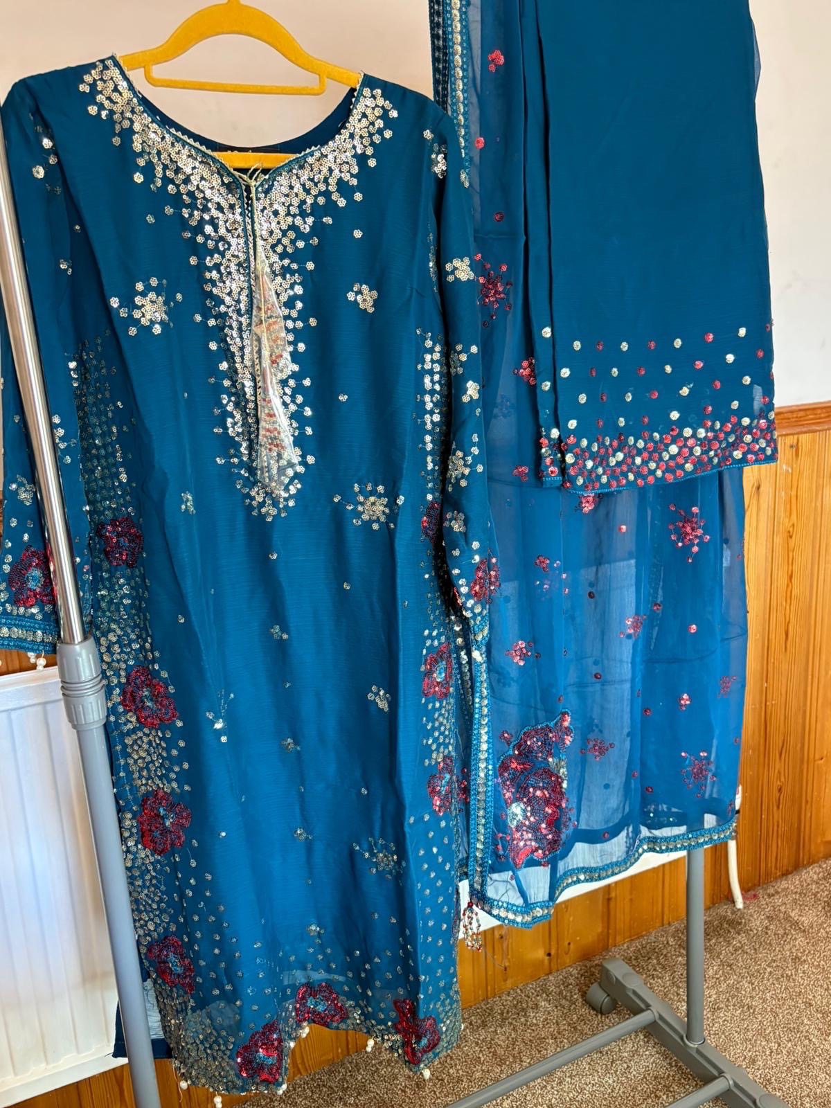 Silk shalwar kameez