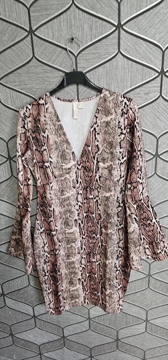 Women snake print bodycone short party dress size 6