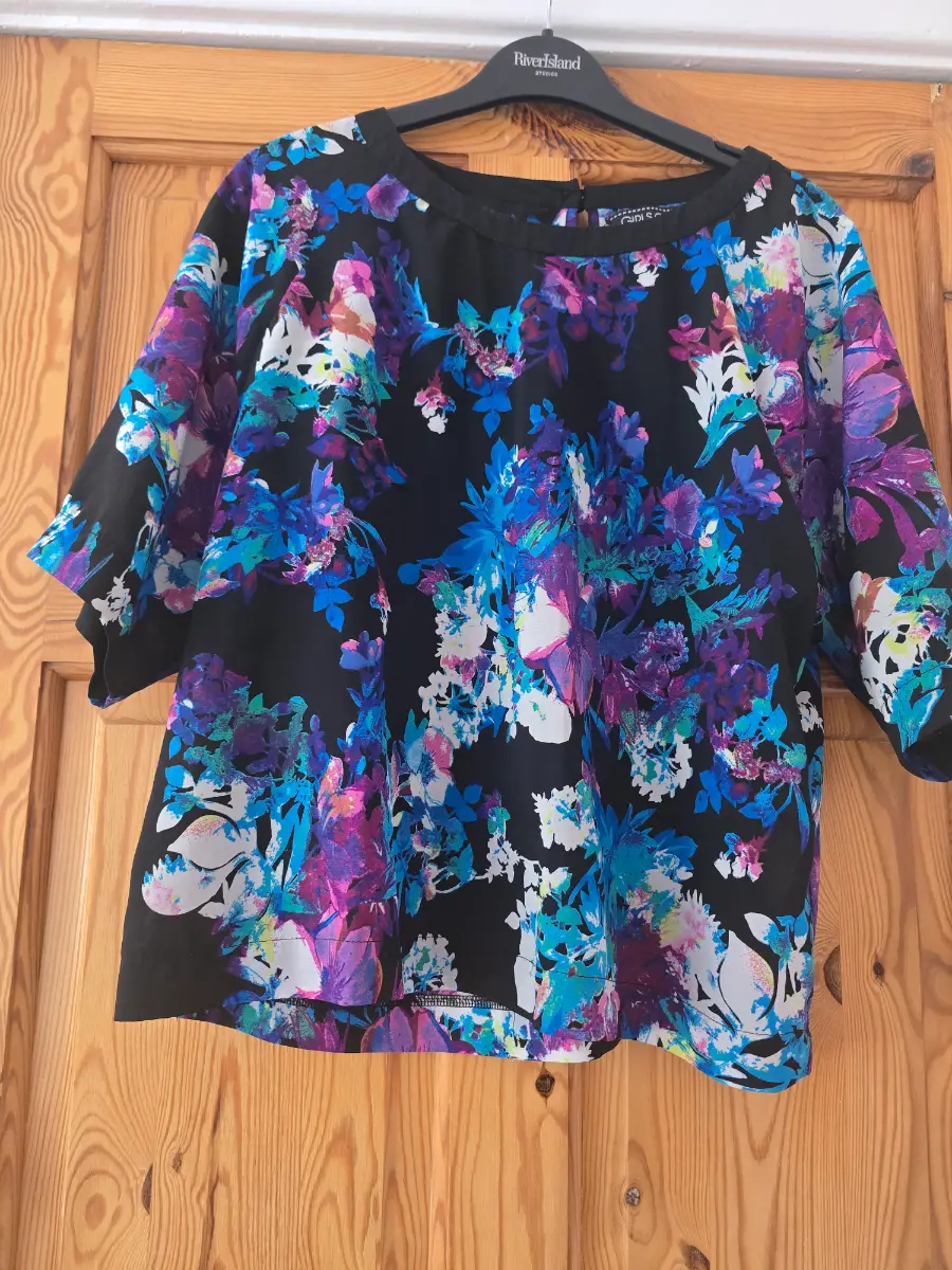 Girls On Film Bright Floral Crop Top – UK 14