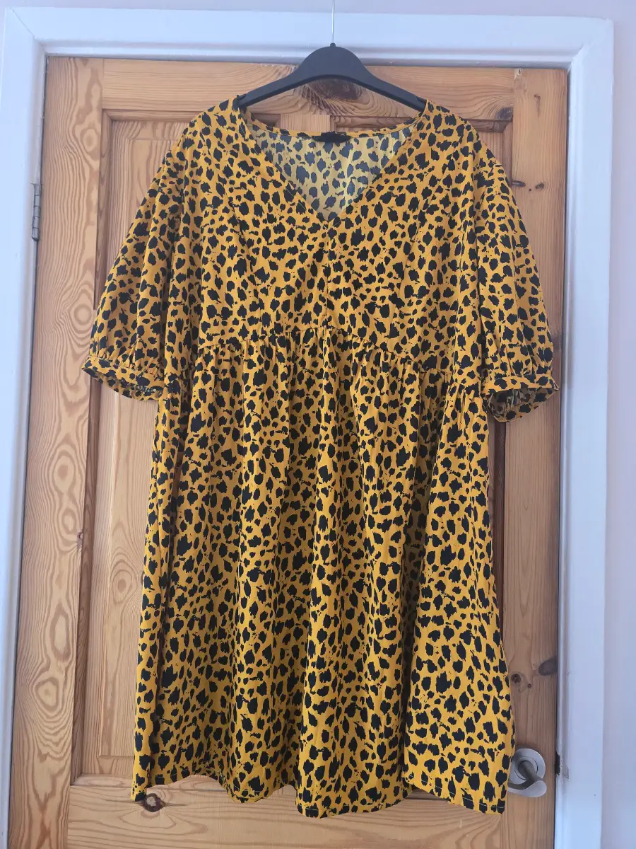 Wednesday's Girl Mustard Print Smock Dress - Size 18