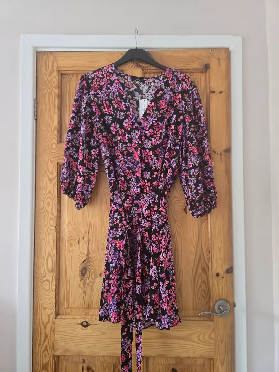 🌸 BNWT George Black Ditsy Floral Wrap Dress - Size 18 🌸