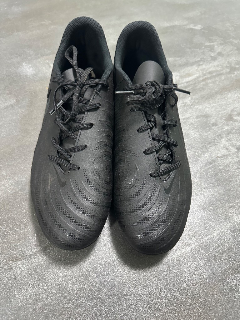 Nike boots size 9