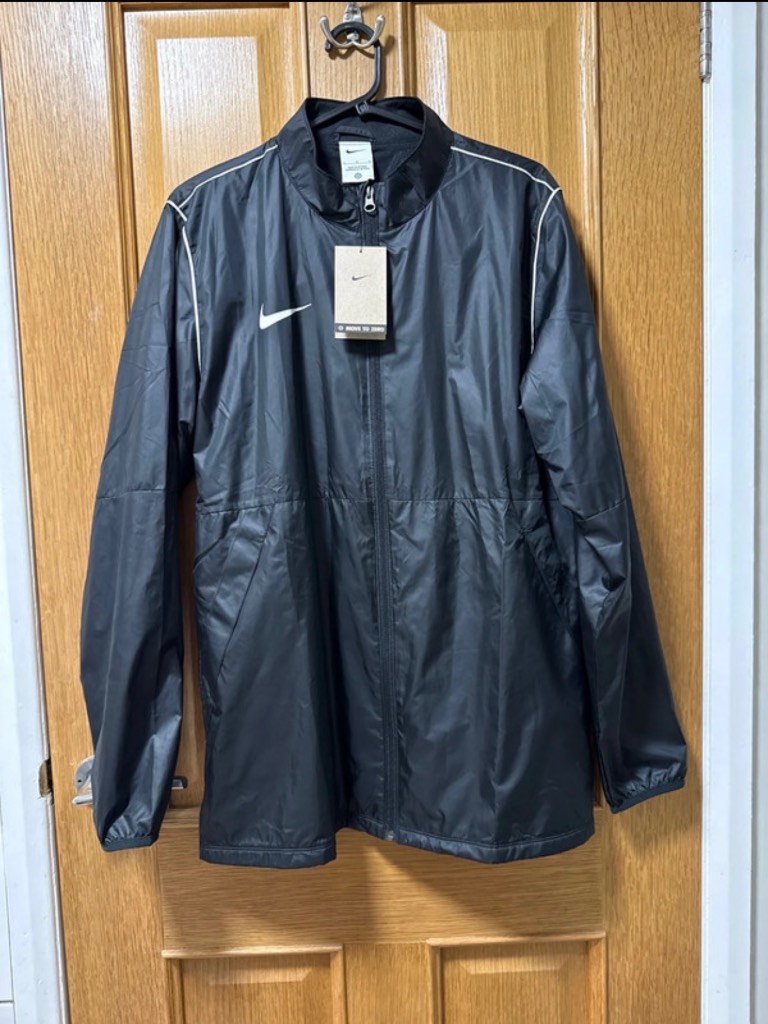 Nike Men's Black/White Full Zip Windbreaker Jacket L Pockets Running Gym