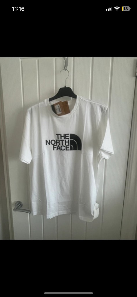 North Face brand new Men’s White large logo print top - Size Large