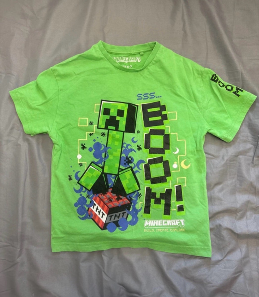 Boys Minecraft T-Shirt 6-7 YRS