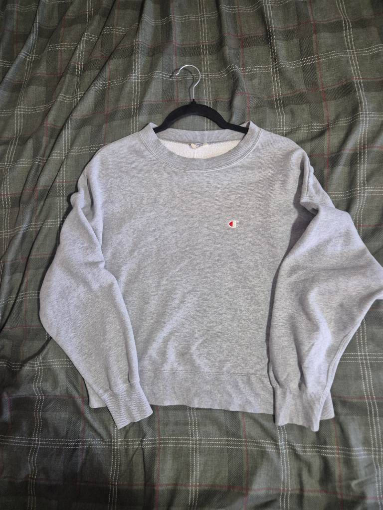 Champion women jumper size l