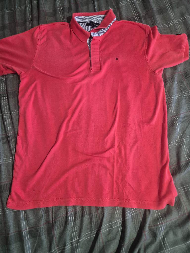 Tommy Hilfiger Stylish Golf Rugby Polo Red Dress Shirt Mens XL Embroidered Logo