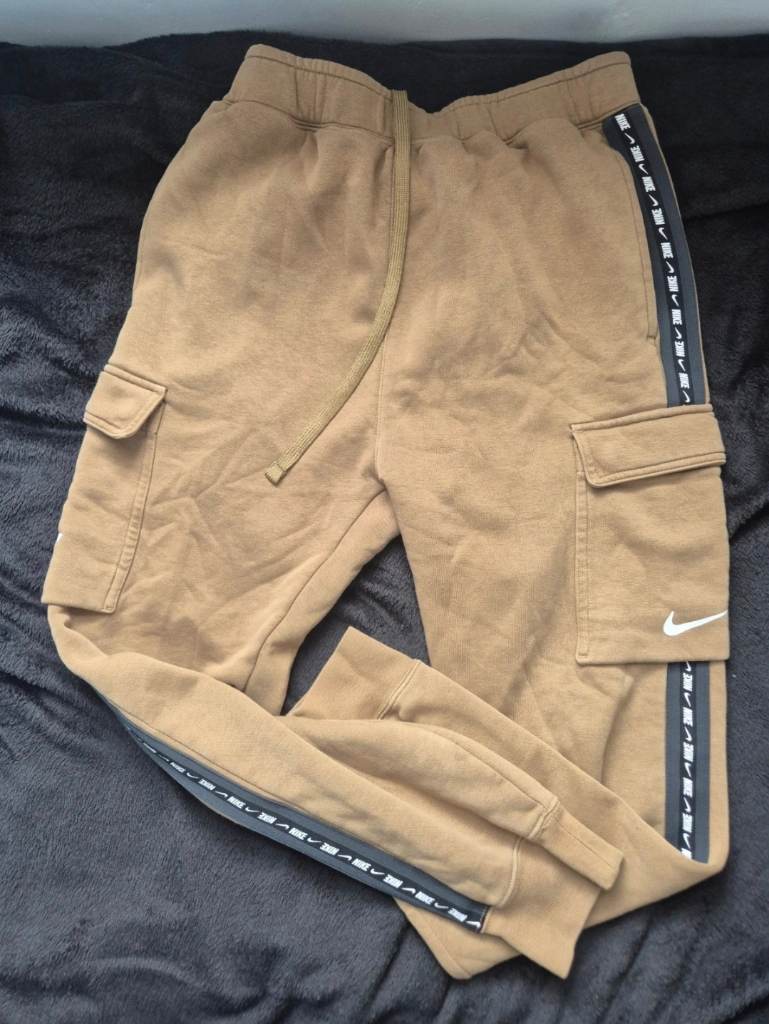 Nike joggers size s men s