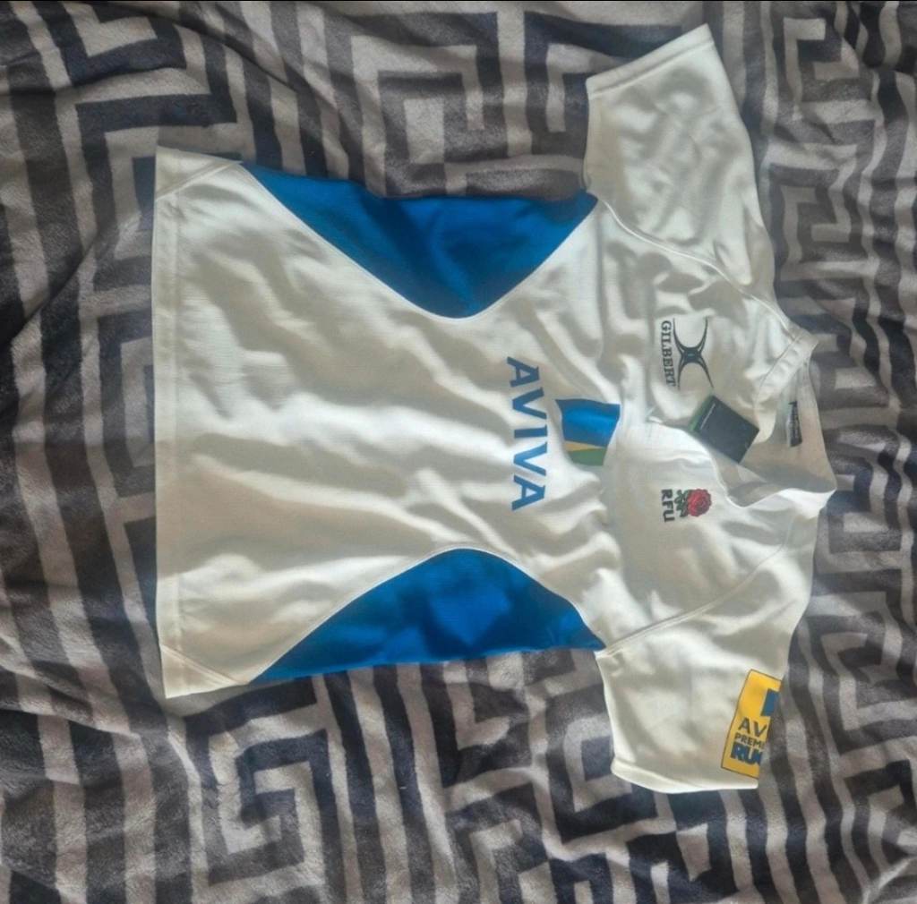 Gilbert England Ruby polo size l