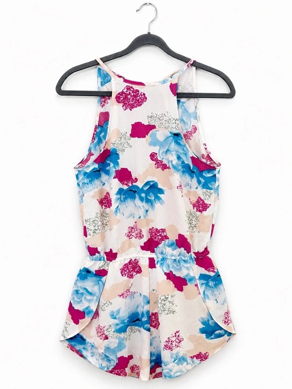 Vera & Lucy Beautiful floral print romper – Size S (approx. UK 8–10)