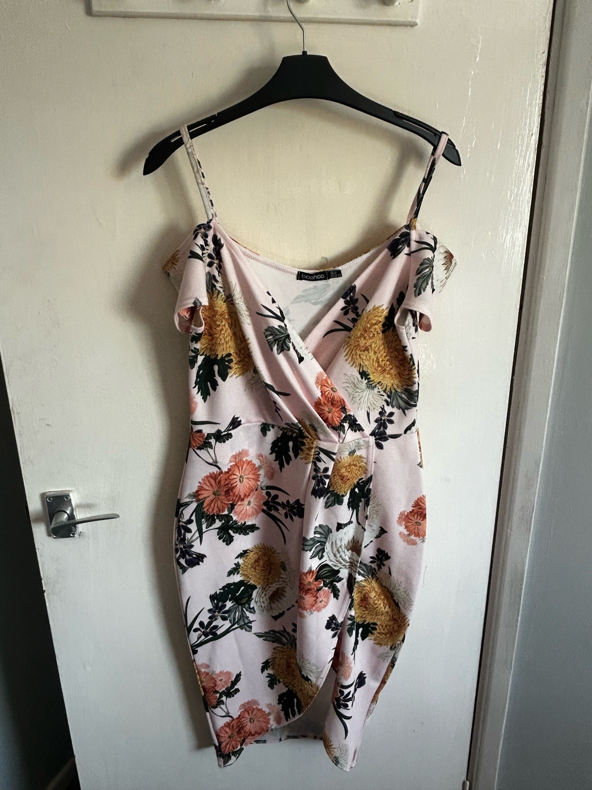 Boohoo Floral Cold Shoulder Wrap Bodycon Dress Size 12 Light Pink Wedding Guest Party
