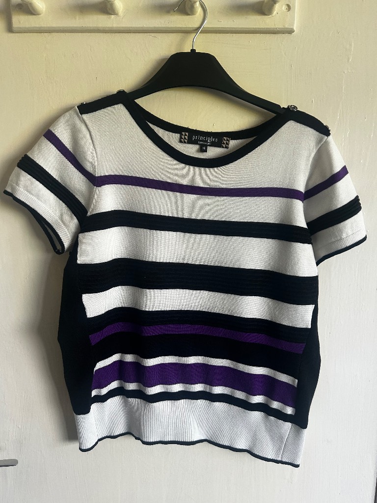 Principles by Ben de Lisi Striped Knit Top Size 16 White Black Purple Short Sleeve