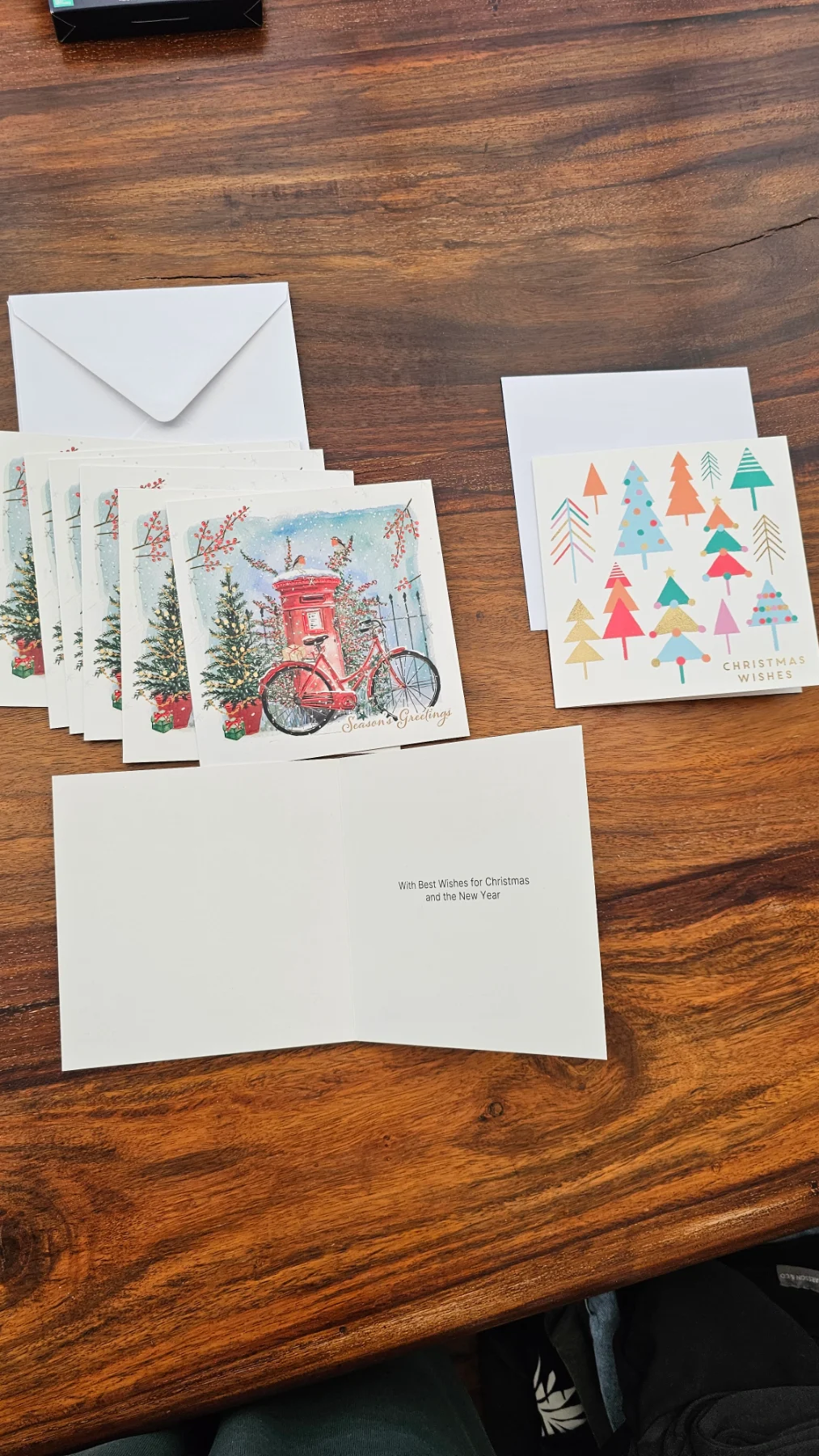 Bundle of 8 Christmas Cards with Envelopes – Barnardo’s & Ling Design – New/Unused
