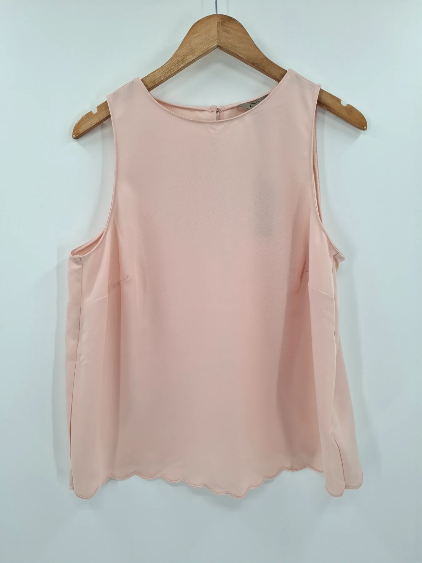 River Island pink scalloped hem sleeveless top vest blouse classy size 16