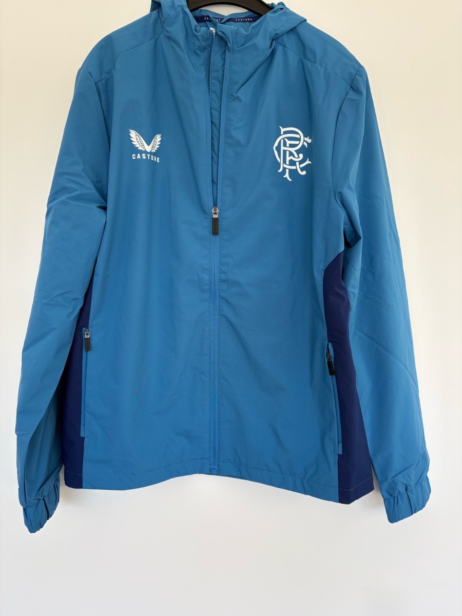 New women’s castore light weight jacket size 14/16