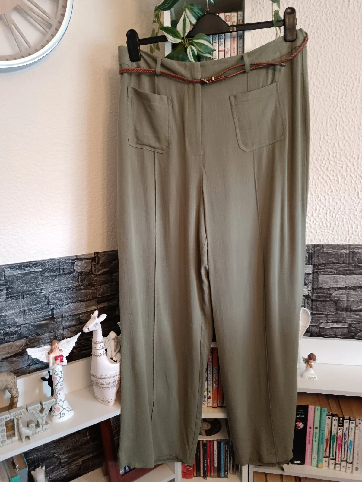 Linen Blend Belted Trouser