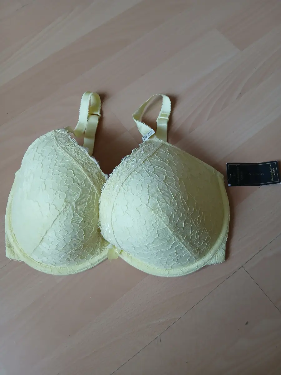 Padded Lace bra