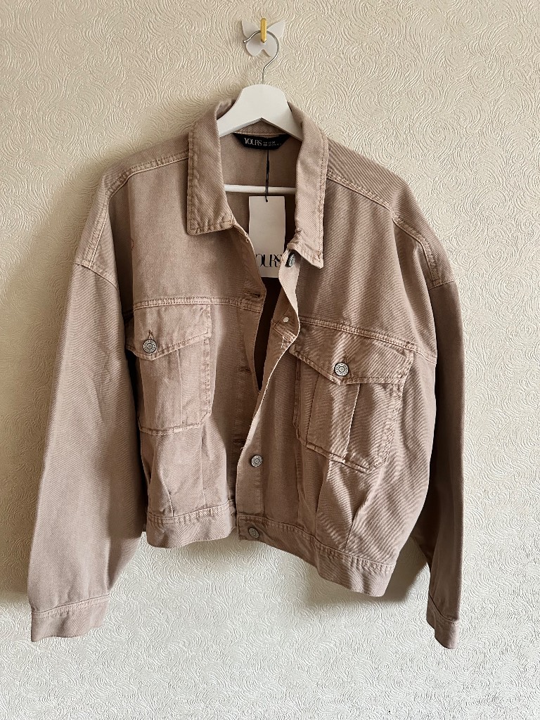 Yours clothing plus size beige cropped denim jacket size 22-24 NEW