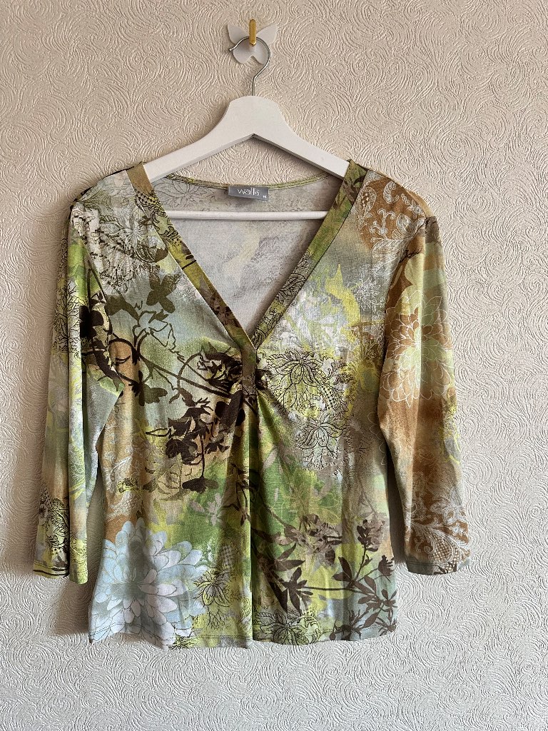 Vintage Y2K 2000’s Wallis green & brown printed stretch top fairycore size 14