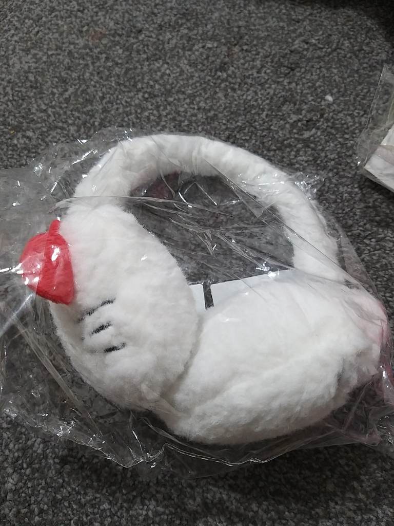 Hello kitty earmuffs