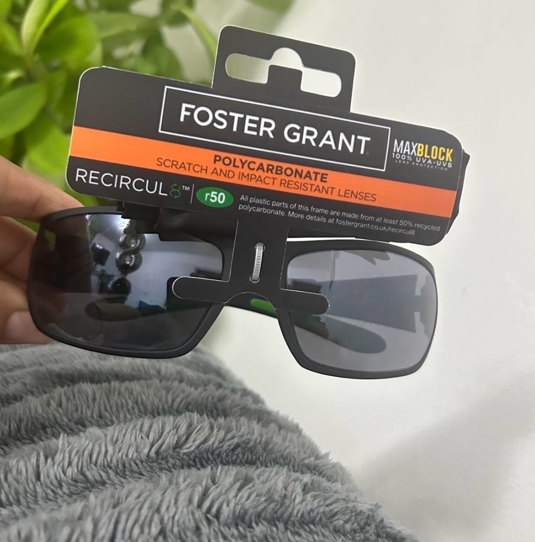 Foster Grant sunglasses Black/green