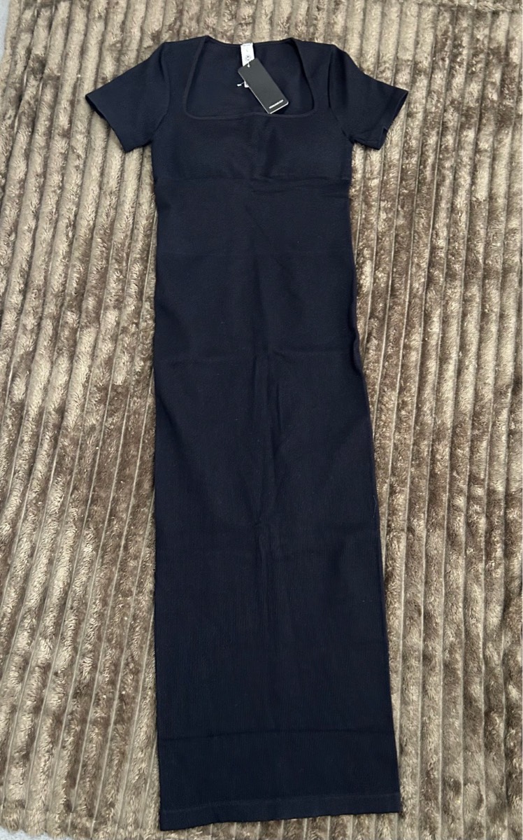 Mooselover black dress ,