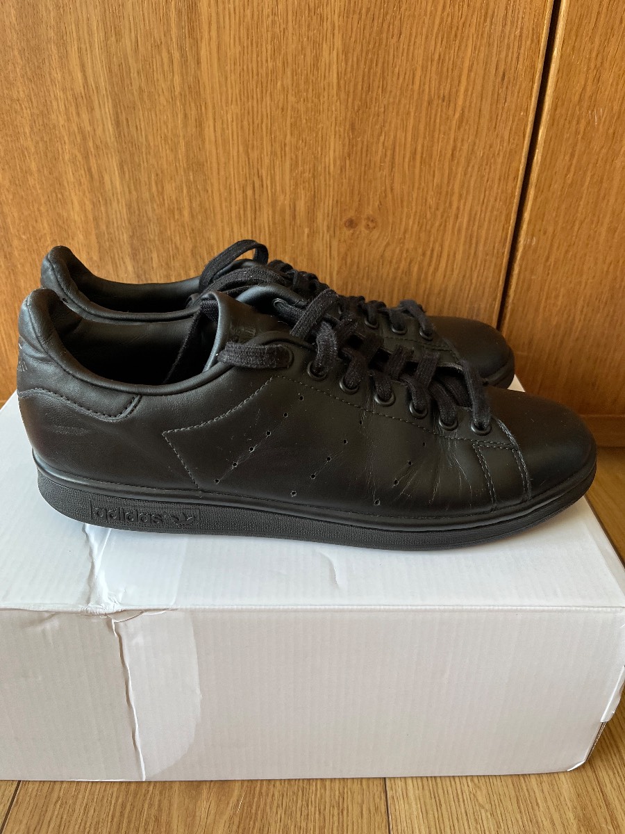 Adidas Originals Stan Smith Triple Black Leather Trainers UK 9
