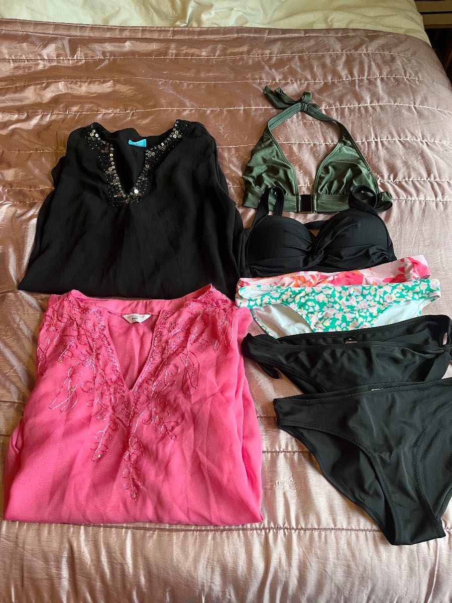 Beachwear bundle size 10/12