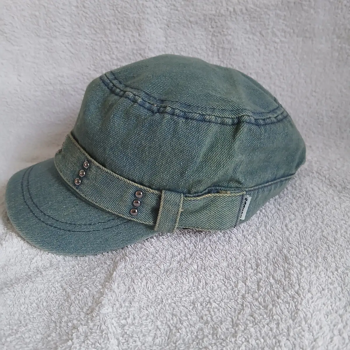 Washed Blue‑Green Denim Rivet Duckbill Cap – Adjustable Streetwear Hat