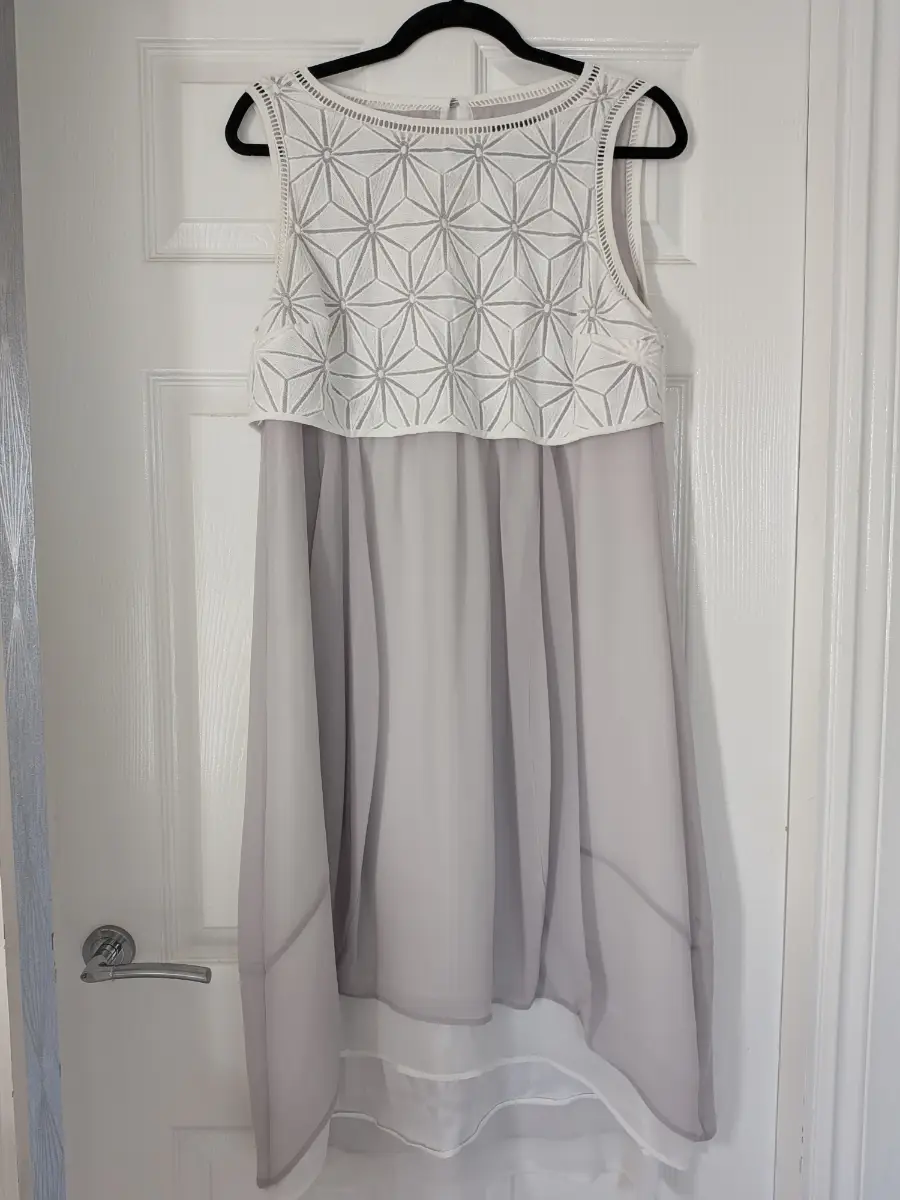 Mint Velvet Geometric Layered White Grey Cocoon Dress Wedding Guest Outfit chiffon size 12