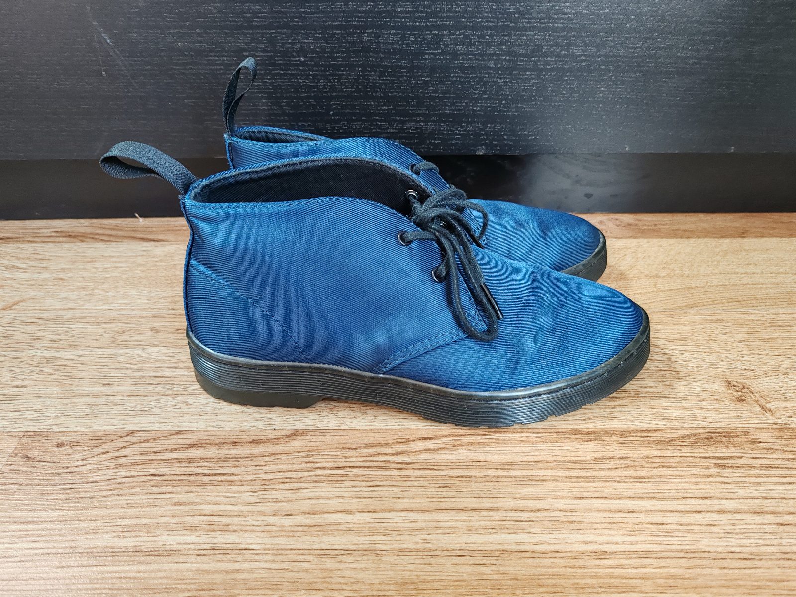 Dr. Martens Daytona Navy Blue Canvas Chukka Boots Size UK 3