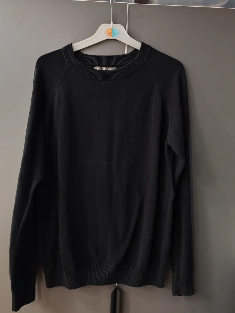Primark men's black crew neck jumper - Size M