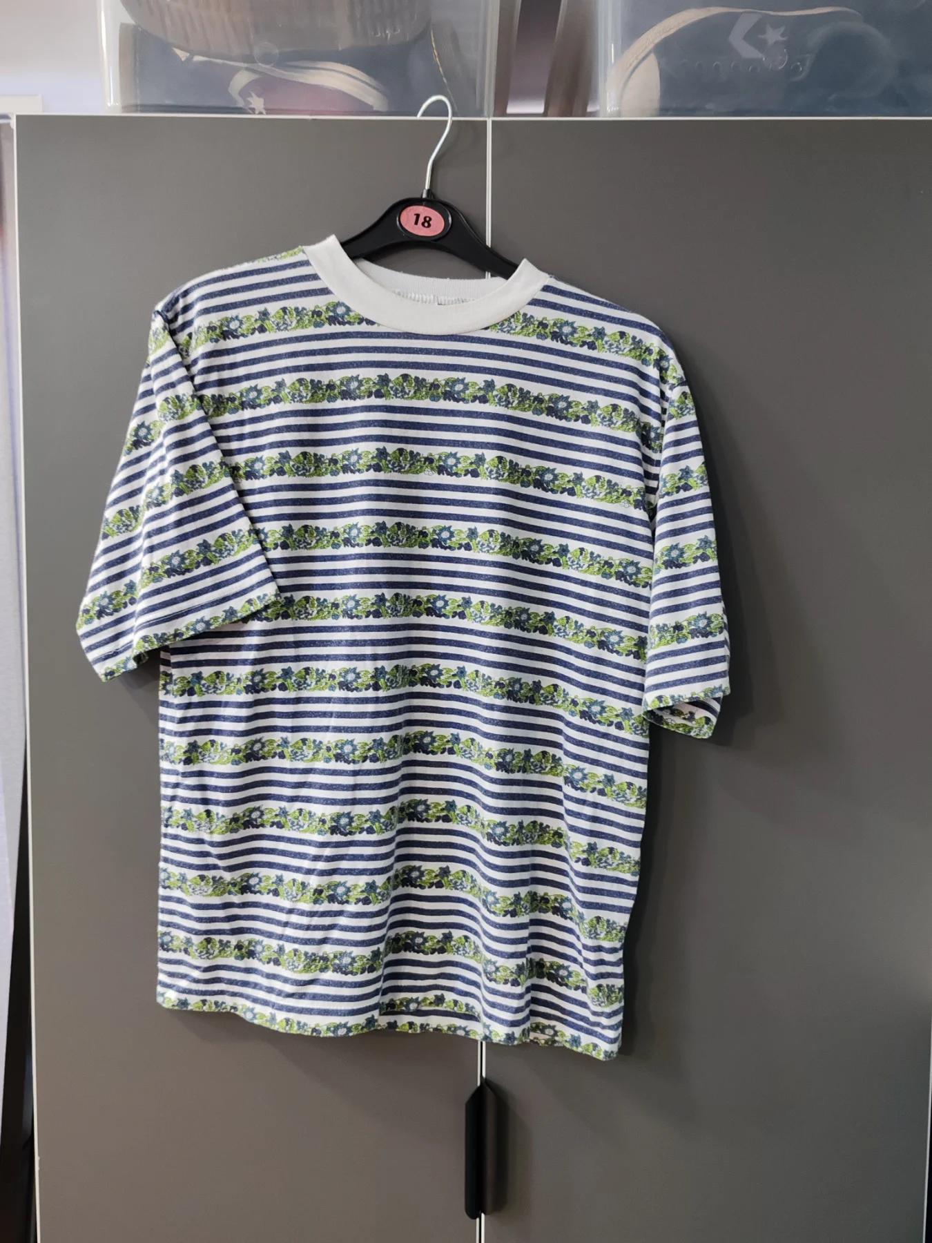 Vintage 90s Striped & Floral Oversized T-Shirt | Size 12-14 (Large)