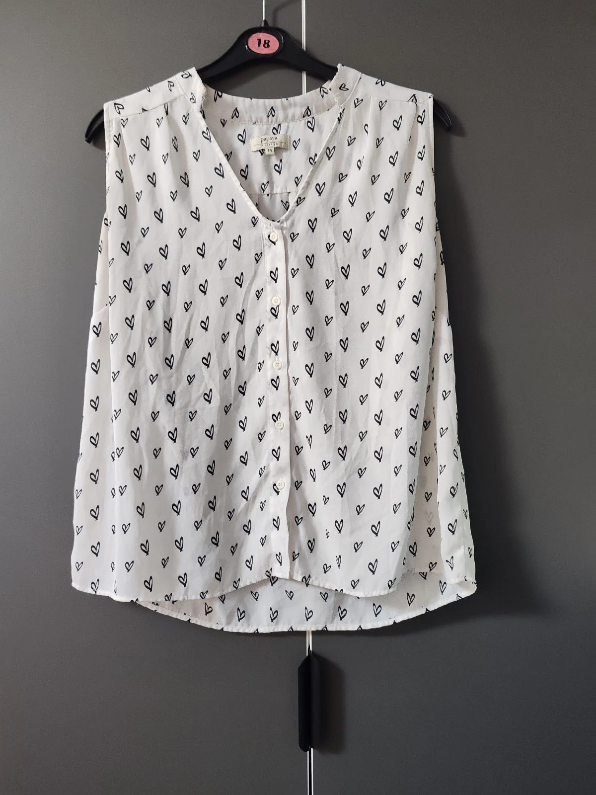 Papaya Matalan White Sleeveless Heart Print Blouse - Size 14