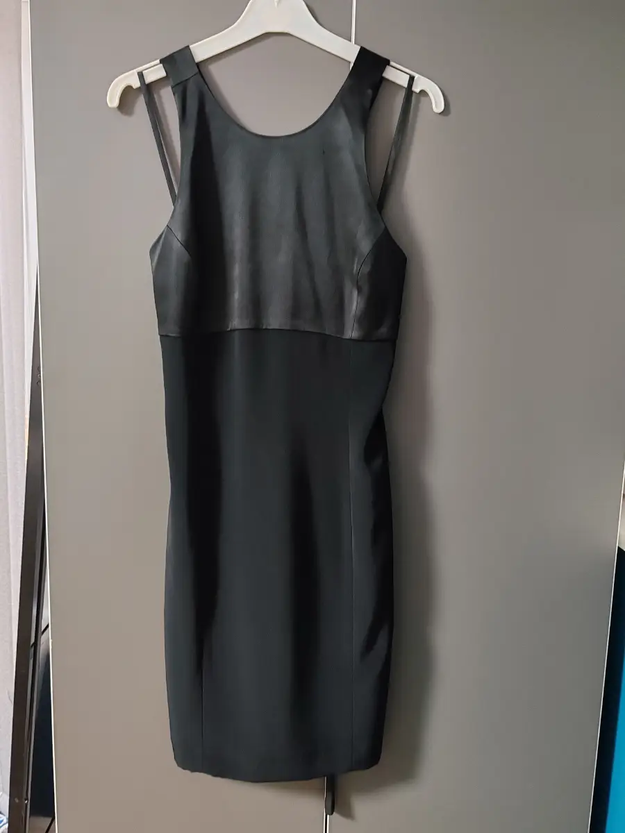 Black satin feel cross back detail bodycon sheath cocktail dress size 12