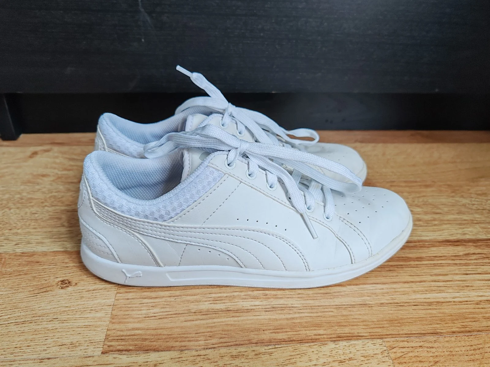 White Puma Smash Cat L Leather Sneakers / Size UK 5 (EUR 38)