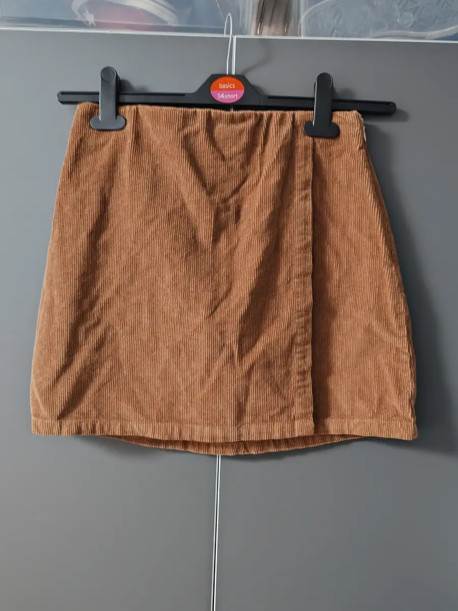 BNWT Subdued tan corduroy mini skirt - UK 10 - Y2K vibes