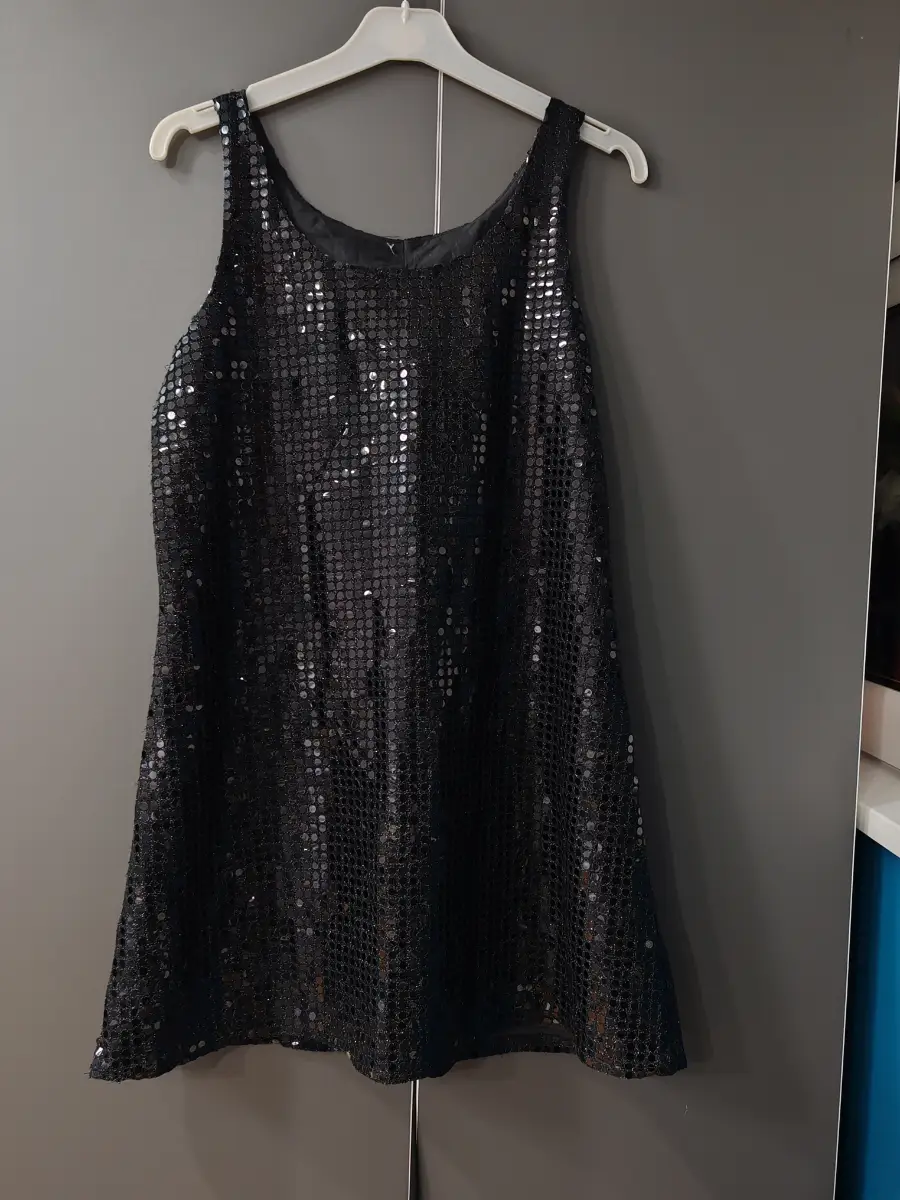Impuls by H&M, sparkling black sequin shift mini dress - Size L