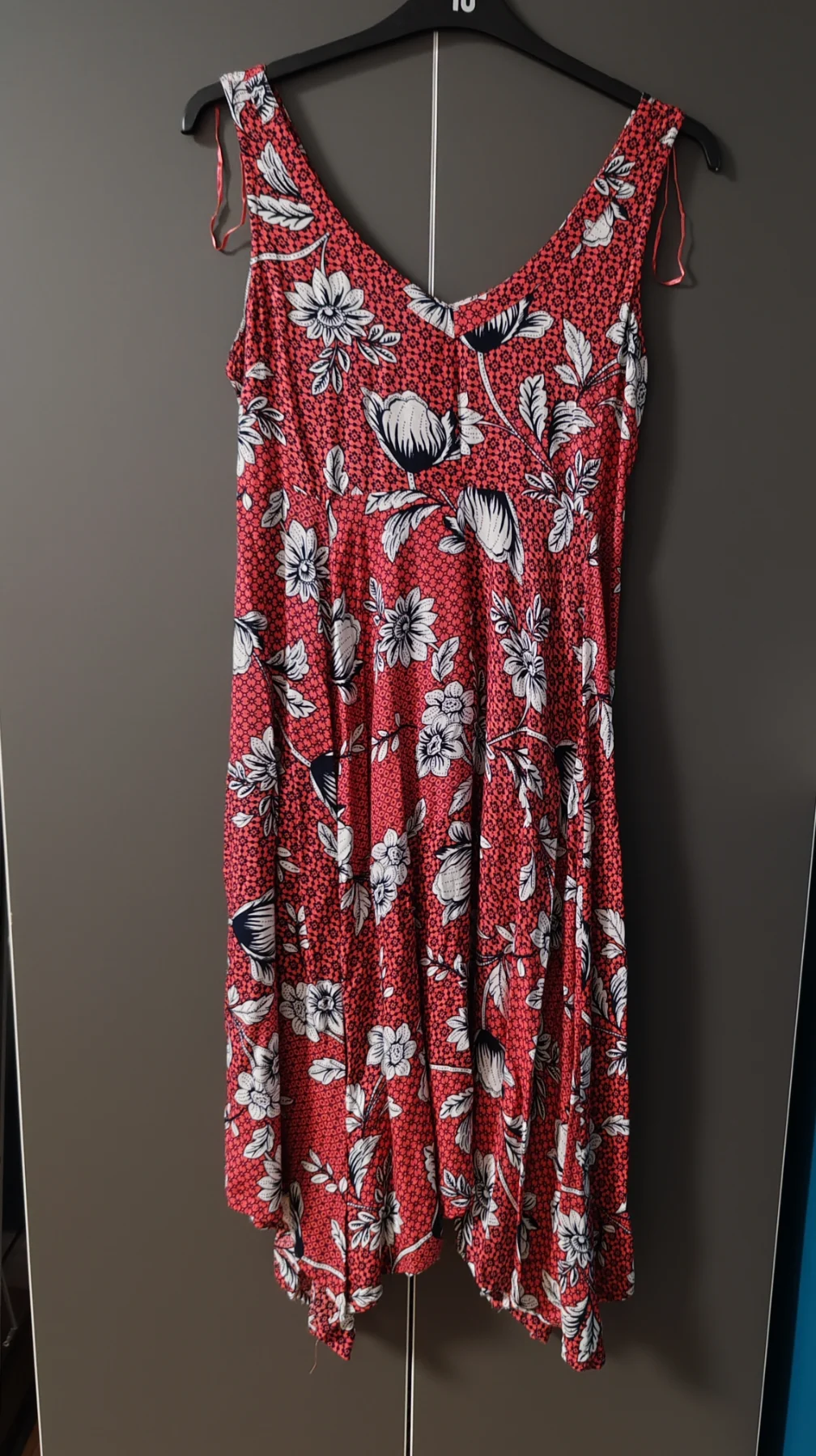 Red & Black Floral Hanky Hem Viscose Midi Dress - Size 14