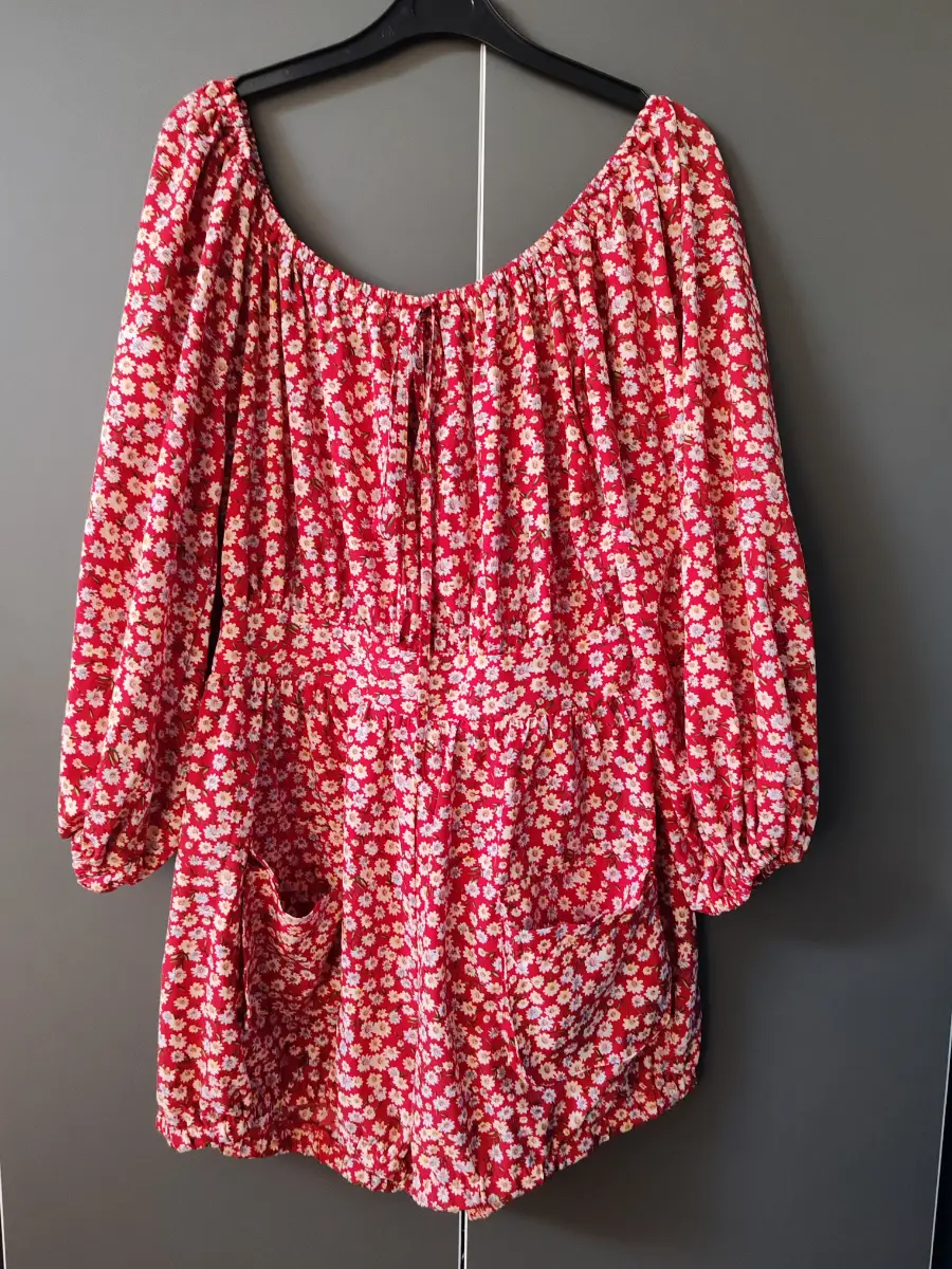Boohoo Red Floral Long Sleeve Playsuit Romper Size 12
