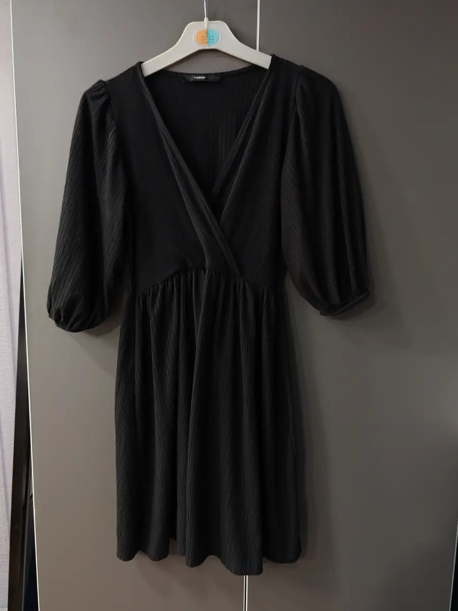 George black ribbed wrap style dress - size 10