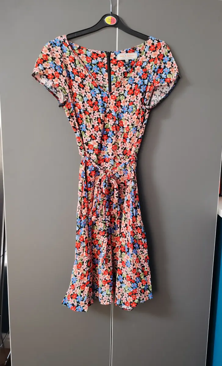 Billie & Blossom Dorothy Perkins Floral Skater Dress Size 10