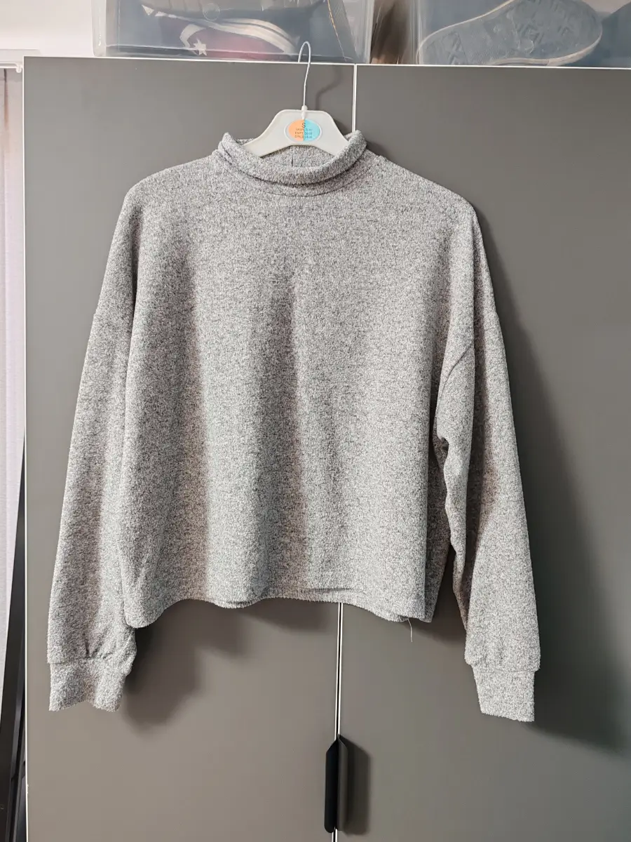 New Look grey funnel neck jumper - Size S