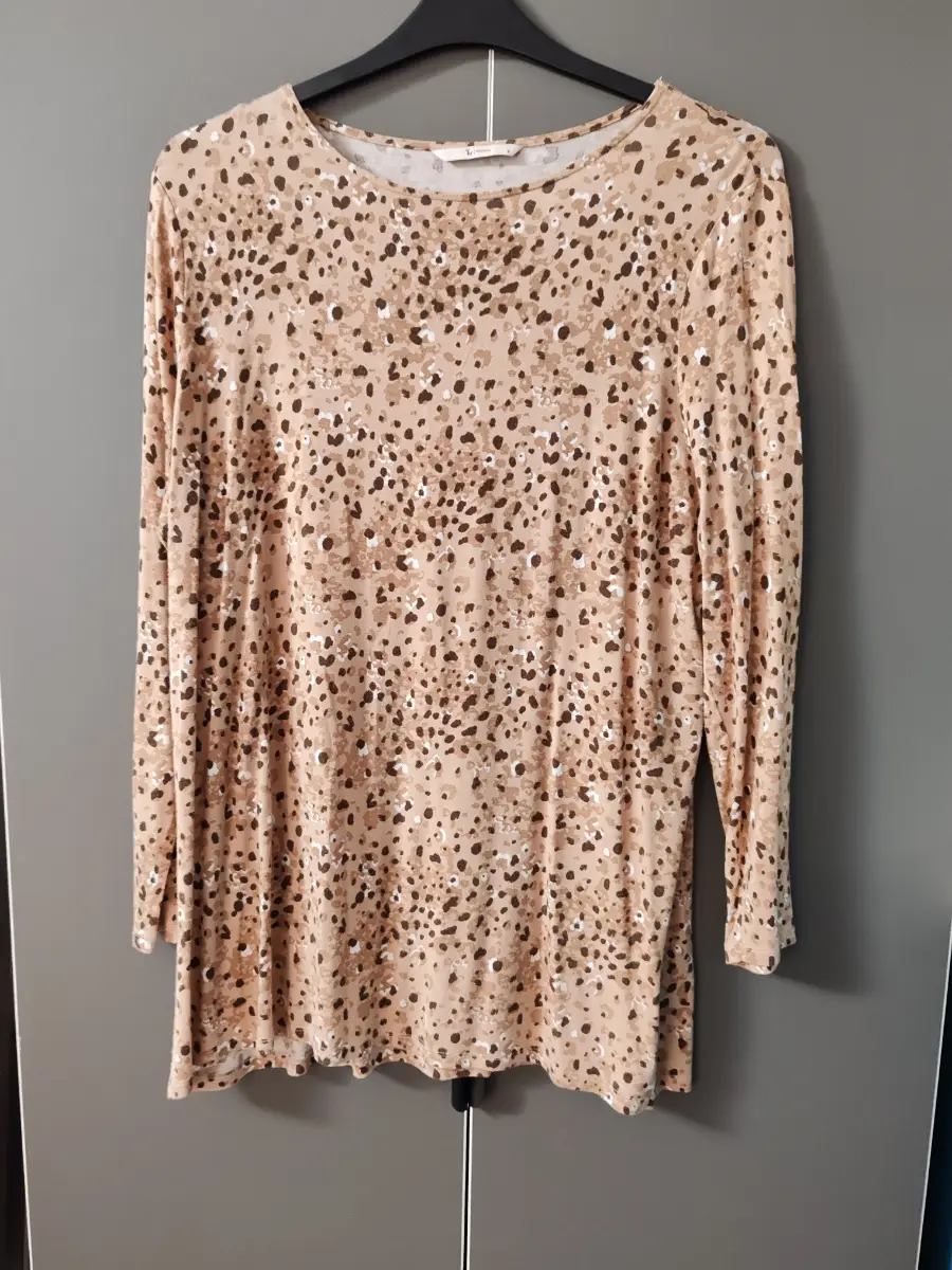 Tu Tan Ditsy Animal Leopard Print Long Sleeve Top Size 16